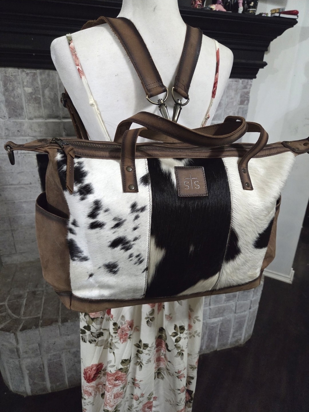 STS Ranchwear Amelia Cowhide Multi Bag
